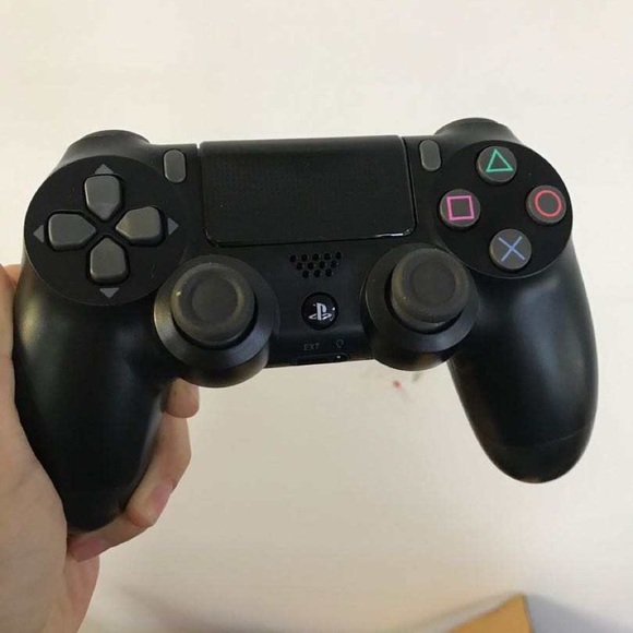 PS4 DualShock controller for PS4 - Picture 5 of 5